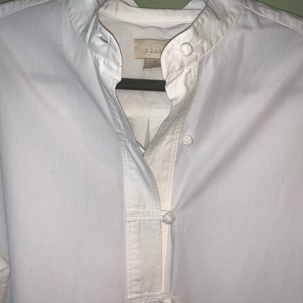 J Jill White Mandarin Collared Blouse